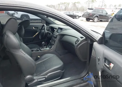 2015 Hyundai Genesis 3.8 Ultimate from USA, damaged, VIN KMHHU6KJ2FU125997